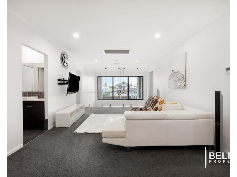 43 Poinciana Place, Jacobs Well QLD 4208
