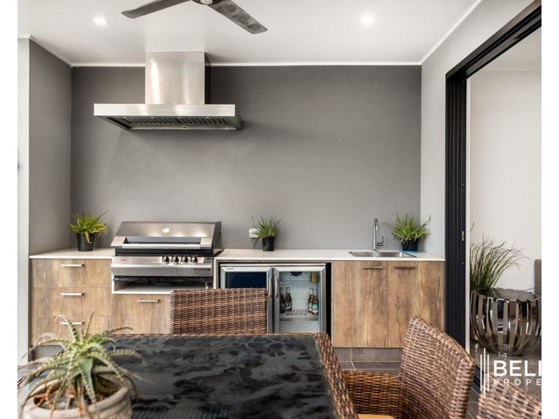 43 Poinciana Place, Jacobs Well QLD 4208