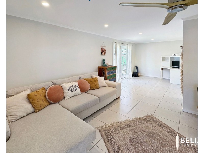 31 Warana Avenue, Steiglitz QLD 4207