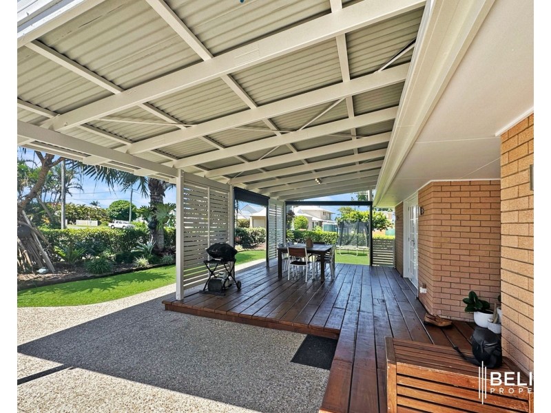 31 Warana Avenue, Steiglitz QLD 4207