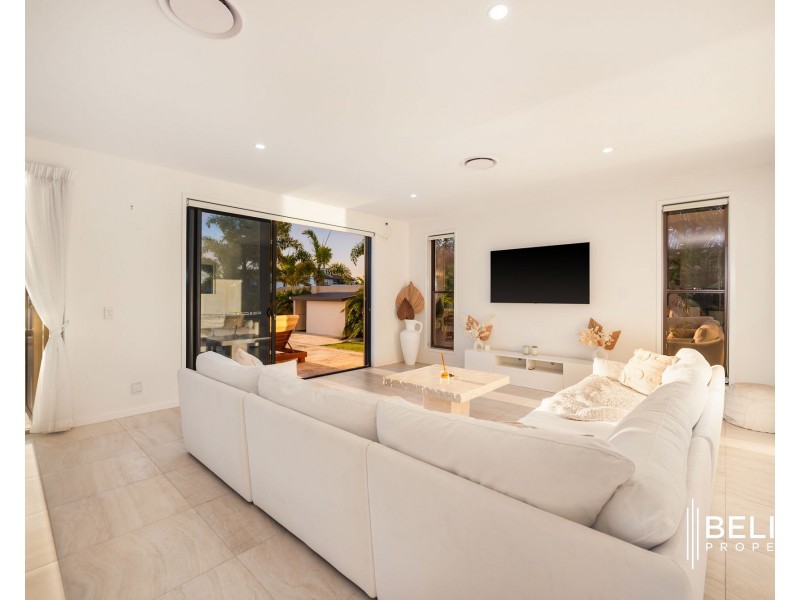 42 Sundown Place, Jacobs Well QLD 4208