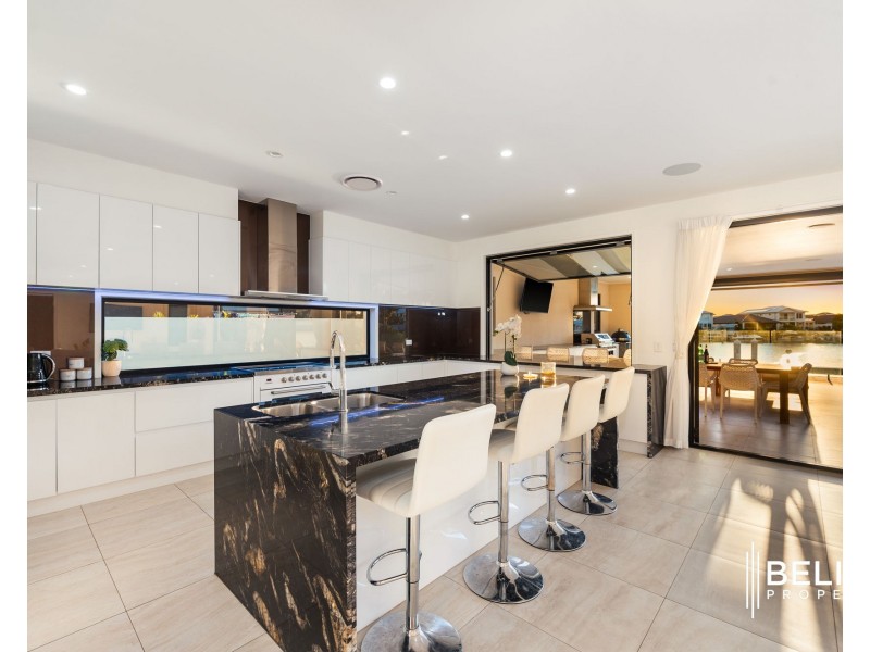 42 Sundown Place, Jacobs Well QLD 4208