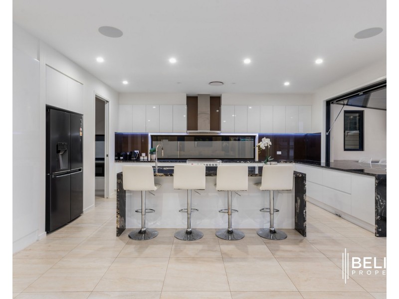 42 Sundown Place, Jacobs Well QLD 4208