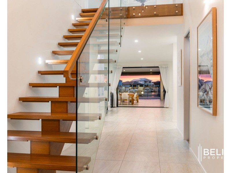 42 Sundown Place, Jacobs Well QLD 4208