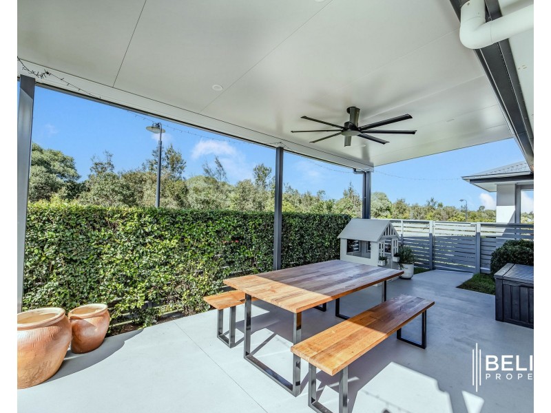 39 Seabright Circuit, Jacobs Well QLD 4208