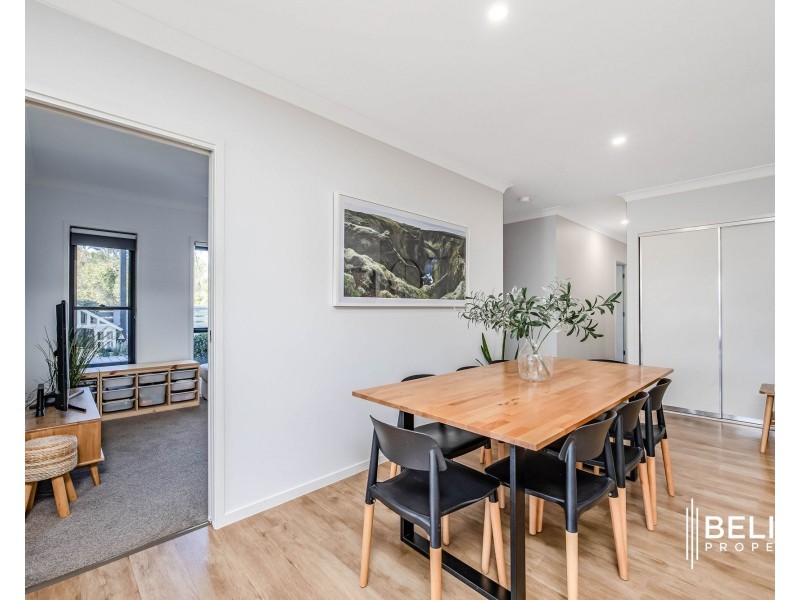 39 Seabright Circuit, Jacobs Well QLD 4208