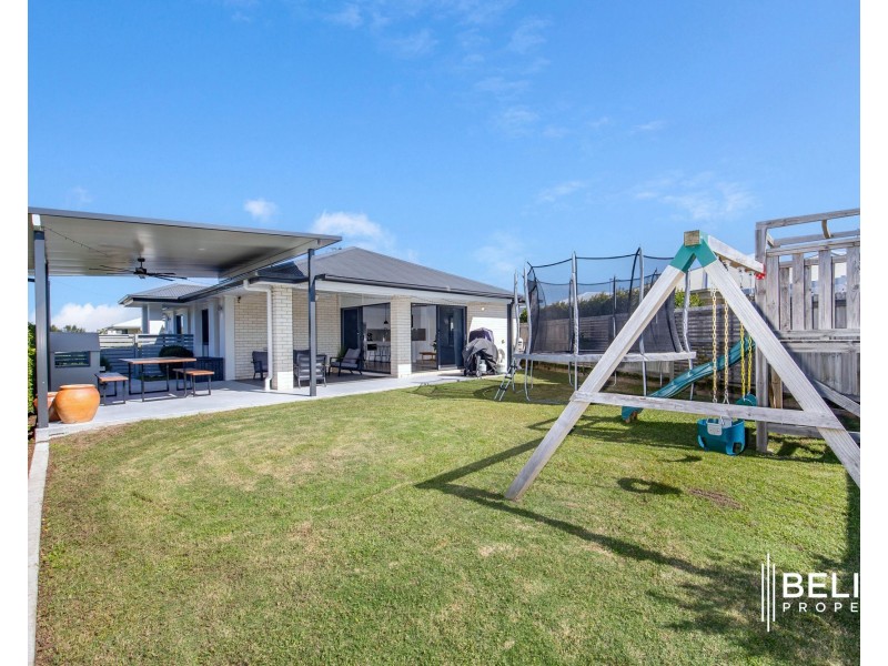 39 Seabright Circuit, Jacobs Well QLD 4208