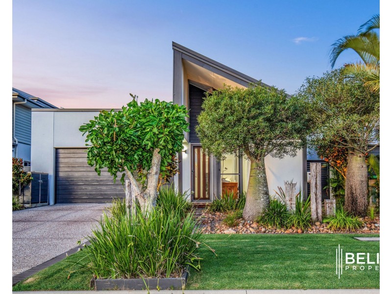 12 Paradise Parade, Jacobs Well QLD 4208