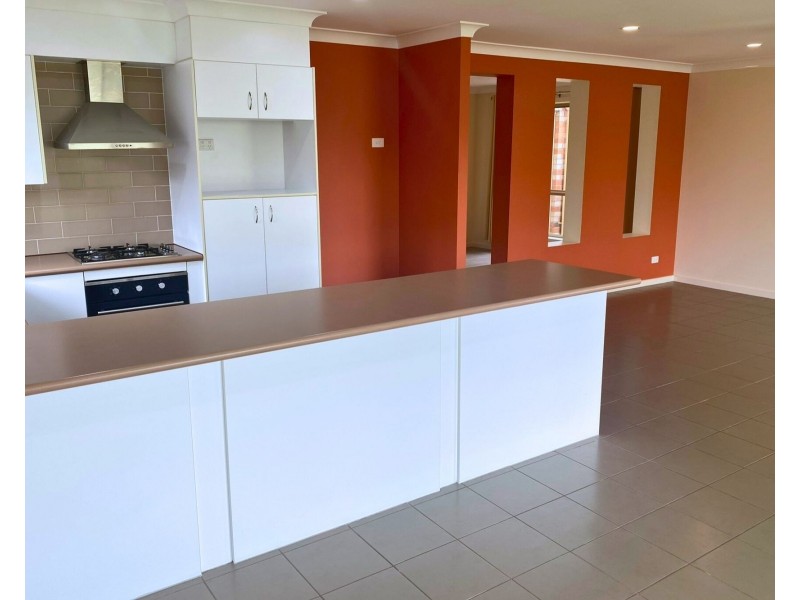 33 Orlando Drive, Coomera QLD 4209