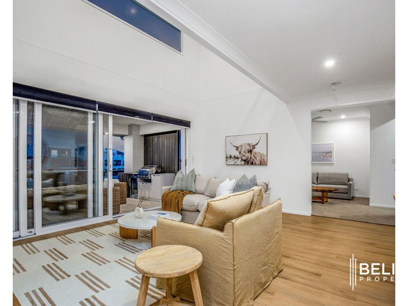 65 Paradise Parade, Jacobs Well QLD 4208