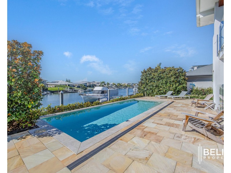 38 Paradise Parade, Jacobs Well QLD 4208