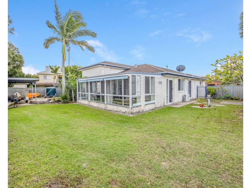 21 The Esplanade, Jacobs Well QLD 4208