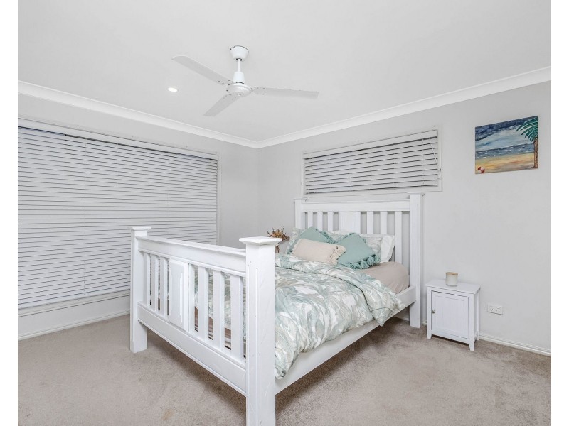 21 The Esplanade, Jacobs Well QLD 4208