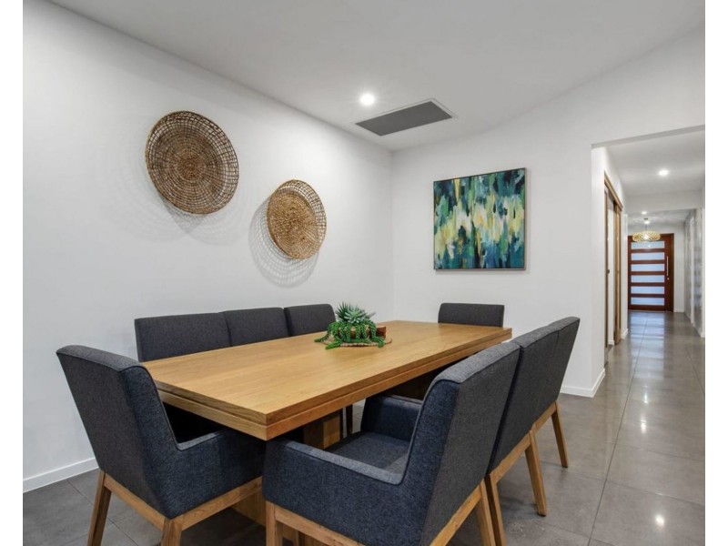 53 Marina Parade, Jacobs Well QLD 4208