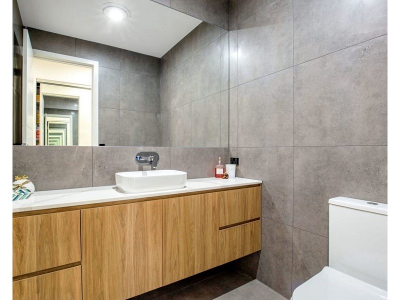 53 Marina Parade, Jacobs Well QLD 4208