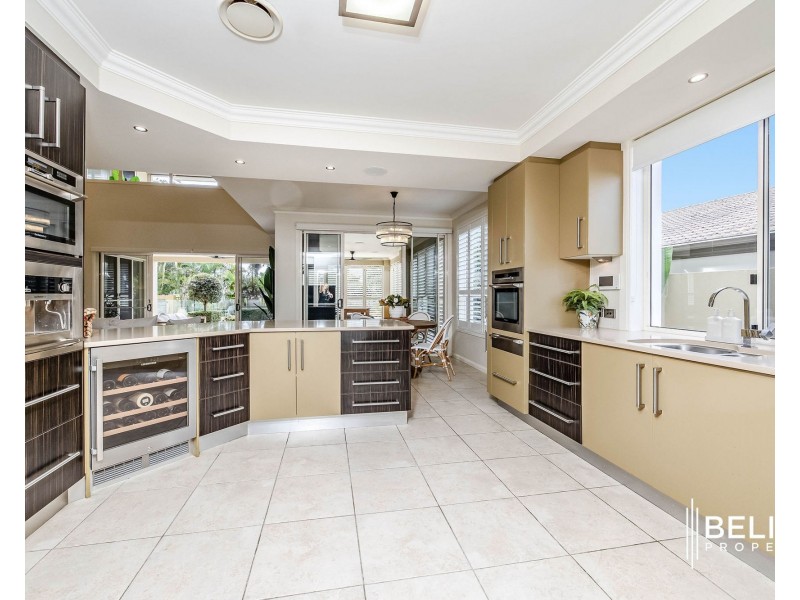 20 Marina Parade, Jacobs Well QLD 4208