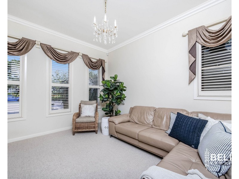 20 Marina Parade, Jacobs Well QLD 4208