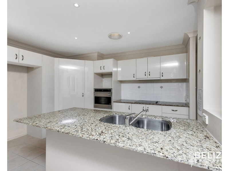 22 Rhiannon Drive, Ashmore QLD 4214