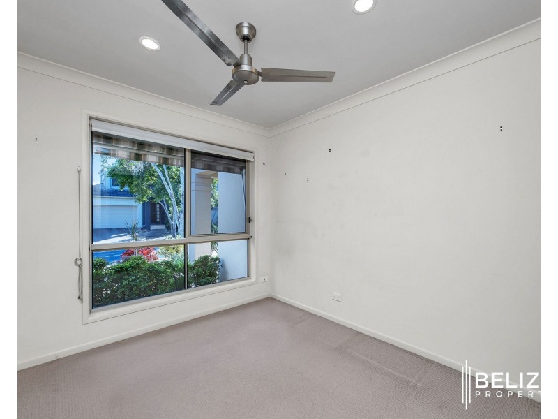 22 Rhiannon Drive, Ashmore QLD 4214