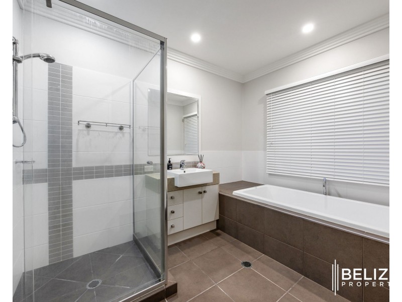 14 Tiercel Lane, Coomera Waters QLD 4209