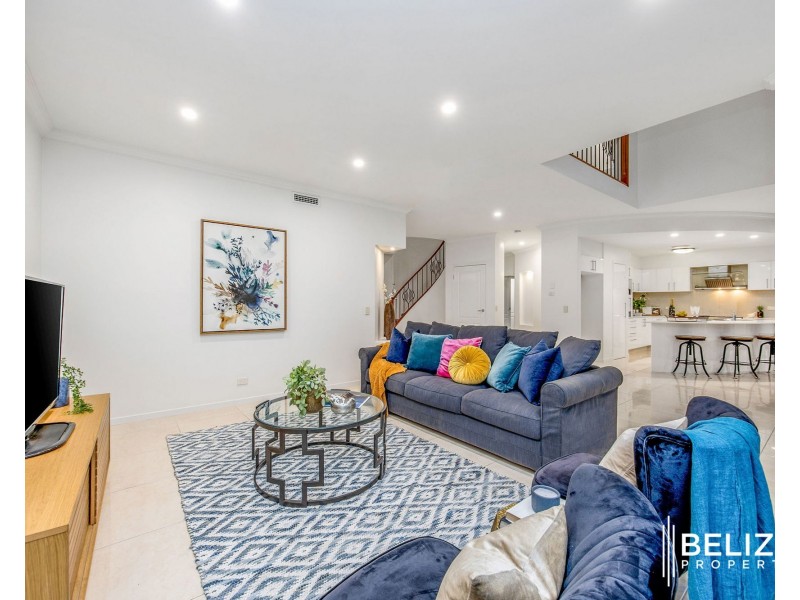 8 Windward Place, Jacobs Well QLD 4208