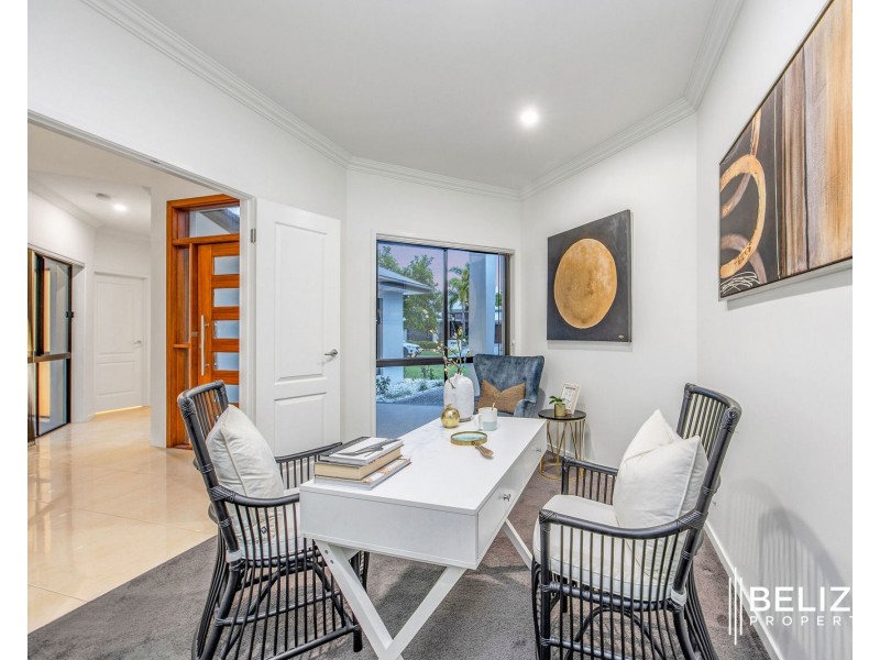 8 Windward Place, Jacobs Well QLD 4208