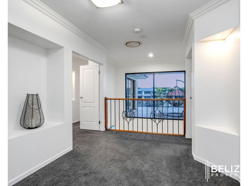 8 Windward Place, Jacobs Well QLD 4208