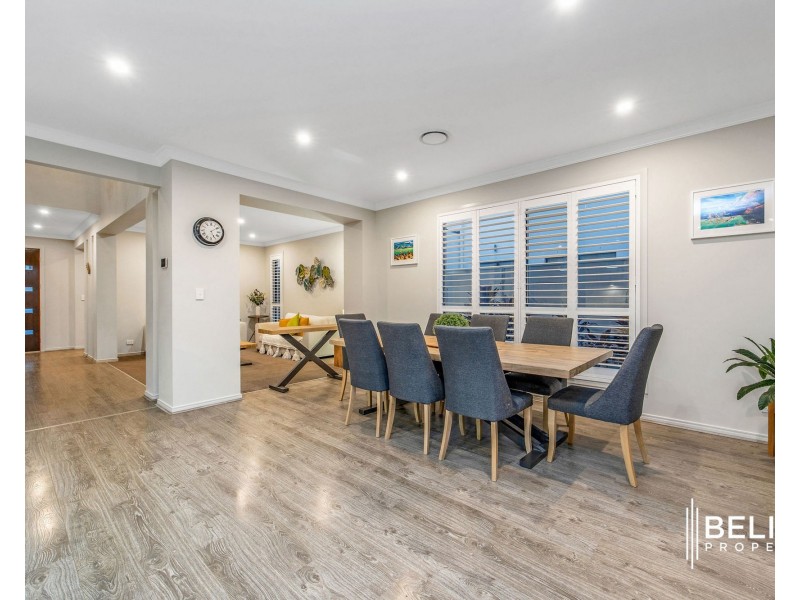 25 Poinciana Place, Jacobs Well QLD 4208