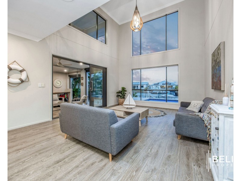 25 Poinciana Place, Jacobs Well QLD 4208