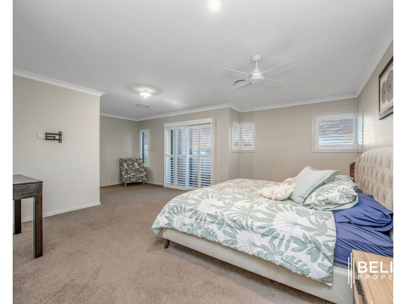 25 Poinciana Place, Jacobs Well QLD 4208