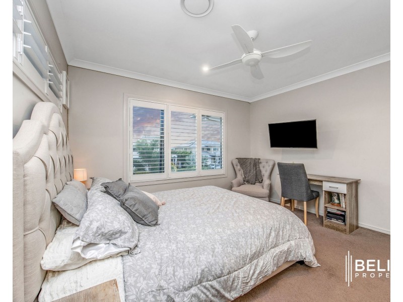 25 Poinciana Place, Jacobs Well QLD 4208
