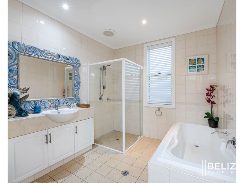 40 Brindabella Close, Coomera Waters QLD 4209