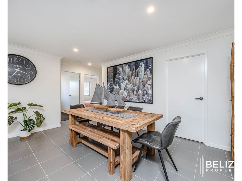 10 Seabright Circuit, Jacobs Well QLD 4208