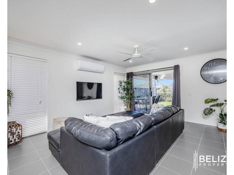 10 Seabright Circuit, Jacobs Well QLD 4208