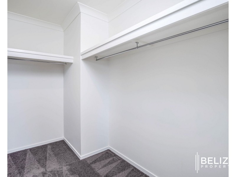 10 Seabright Circuit, Jacobs Well QLD 4208