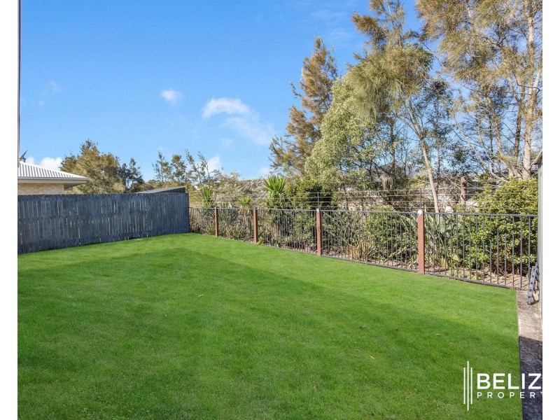 10 Seabright Circuit, Jacobs Well QLD 4208
