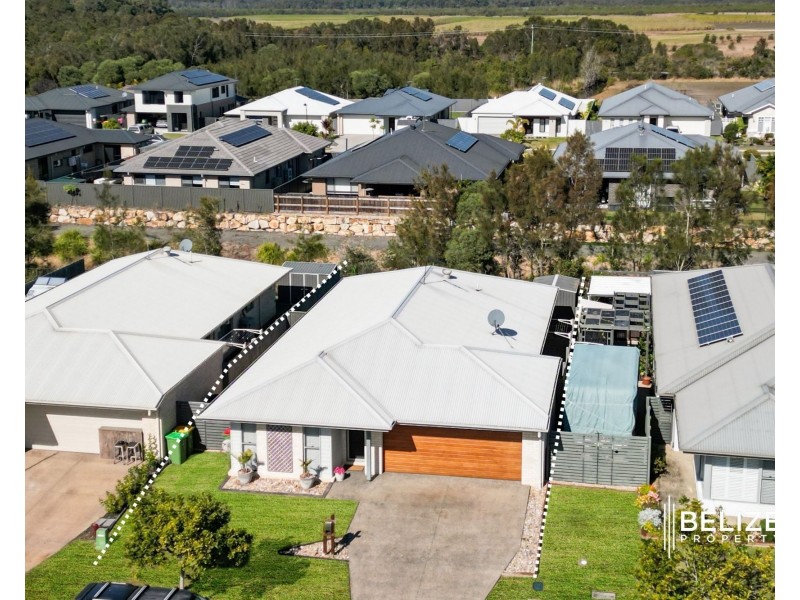 10 Seabright Circuit, Jacobs Well QLD 4208