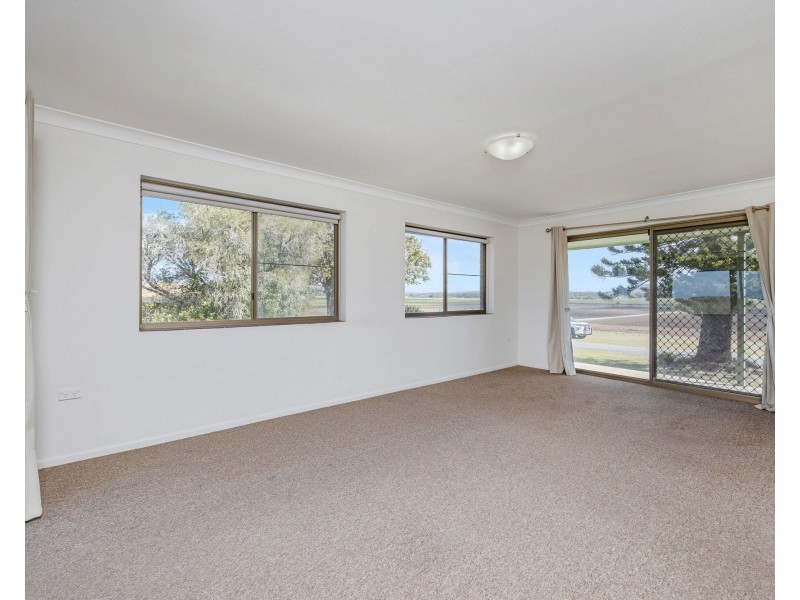 277 Zipfs Road, Alberton QLD 4207