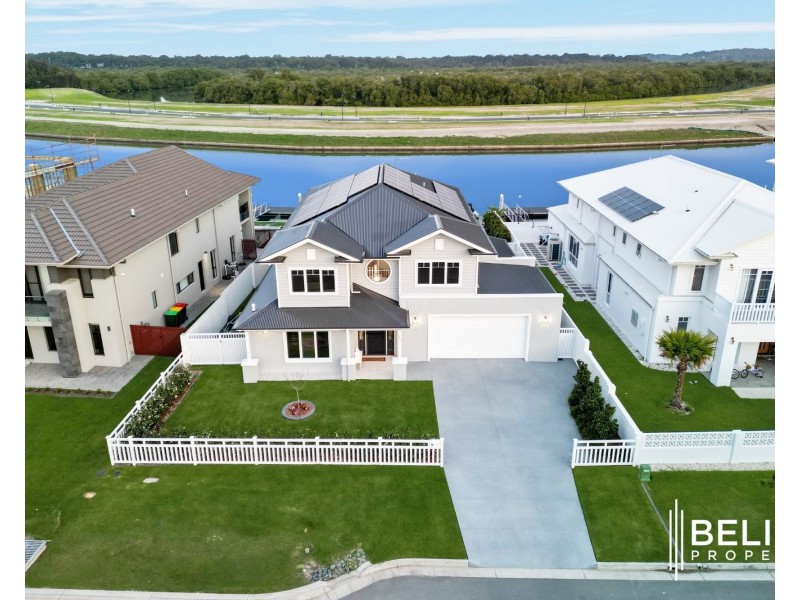 140 Paradise Parade, Jacobs Well QLD 4208