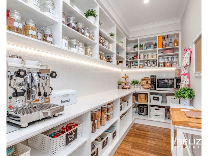 140 Paradise Parade, Jacobs Well QLD 4208