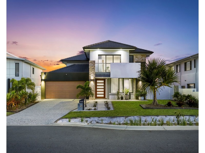 35 Poinciana Place, Jacobs Well QLD 4208
