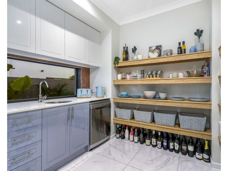 35 Poinciana Place, Jacobs Well QLD 4208
