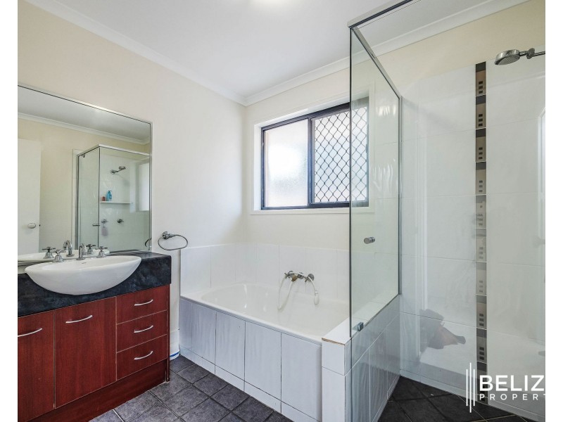 7 Heron Place, Jacobs Well QLD 4208