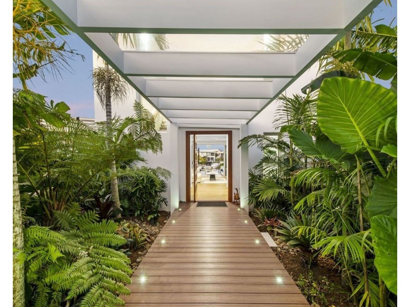 36 Windward Place, Jacobs Well QLD 4208