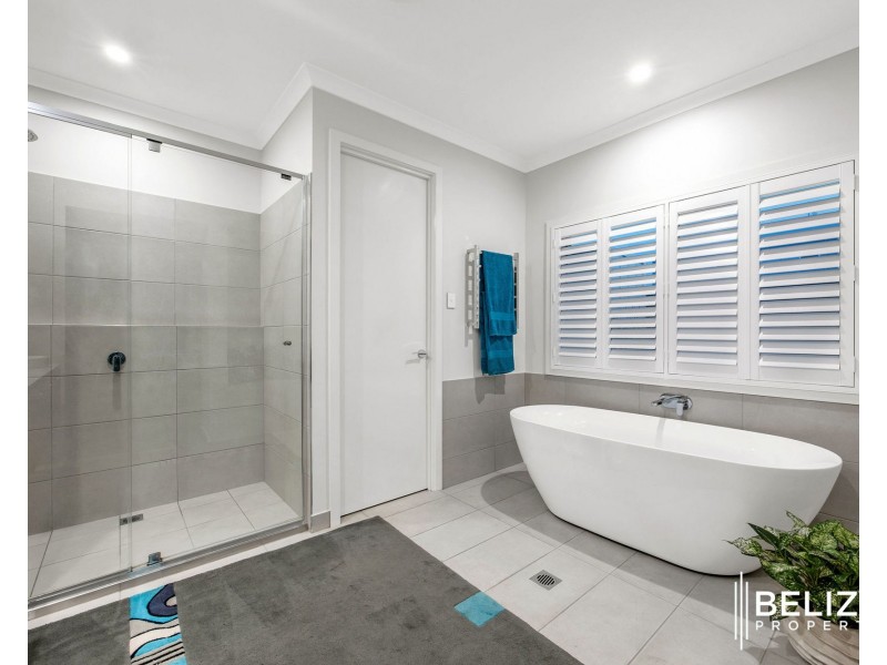 13 Frangipani Court, Jacobs Well QLD 4208