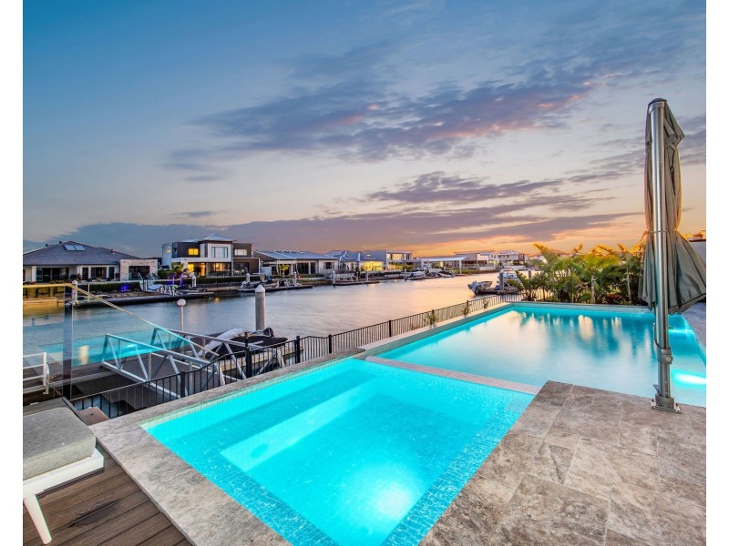 33 Poinciana Place, Jacobs Well QLD 4208