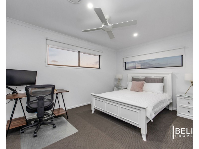 33 Poinciana Place, Jacobs Well QLD 4208