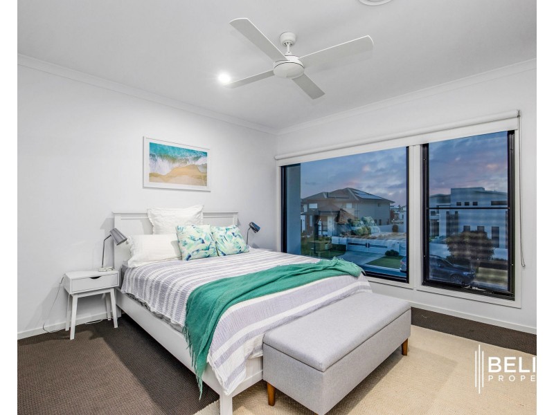 33 Poinciana Place, Jacobs Well QLD 4208