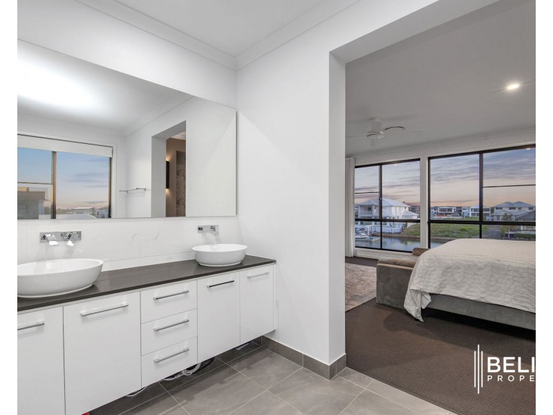 33 Poinciana Place, Jacobs Well QLD 4208