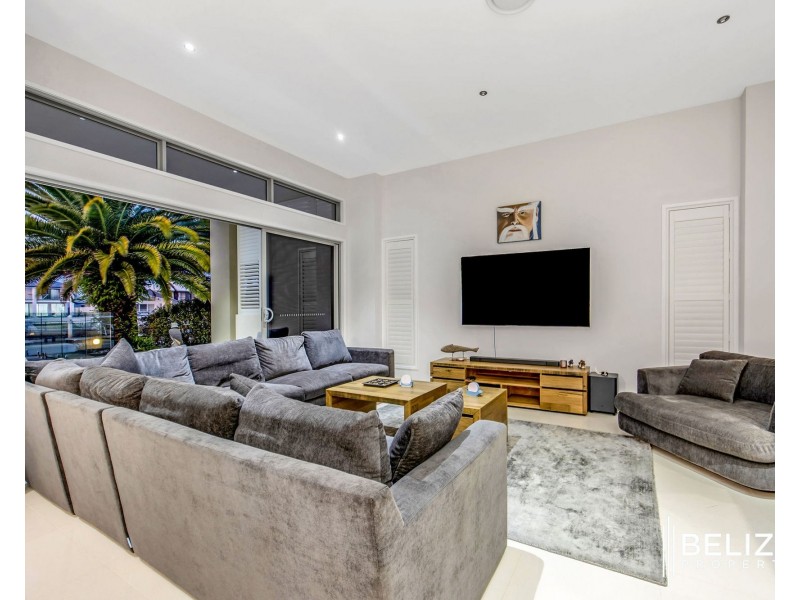 7 Sunset Place, Jacobs Well QLD 4208